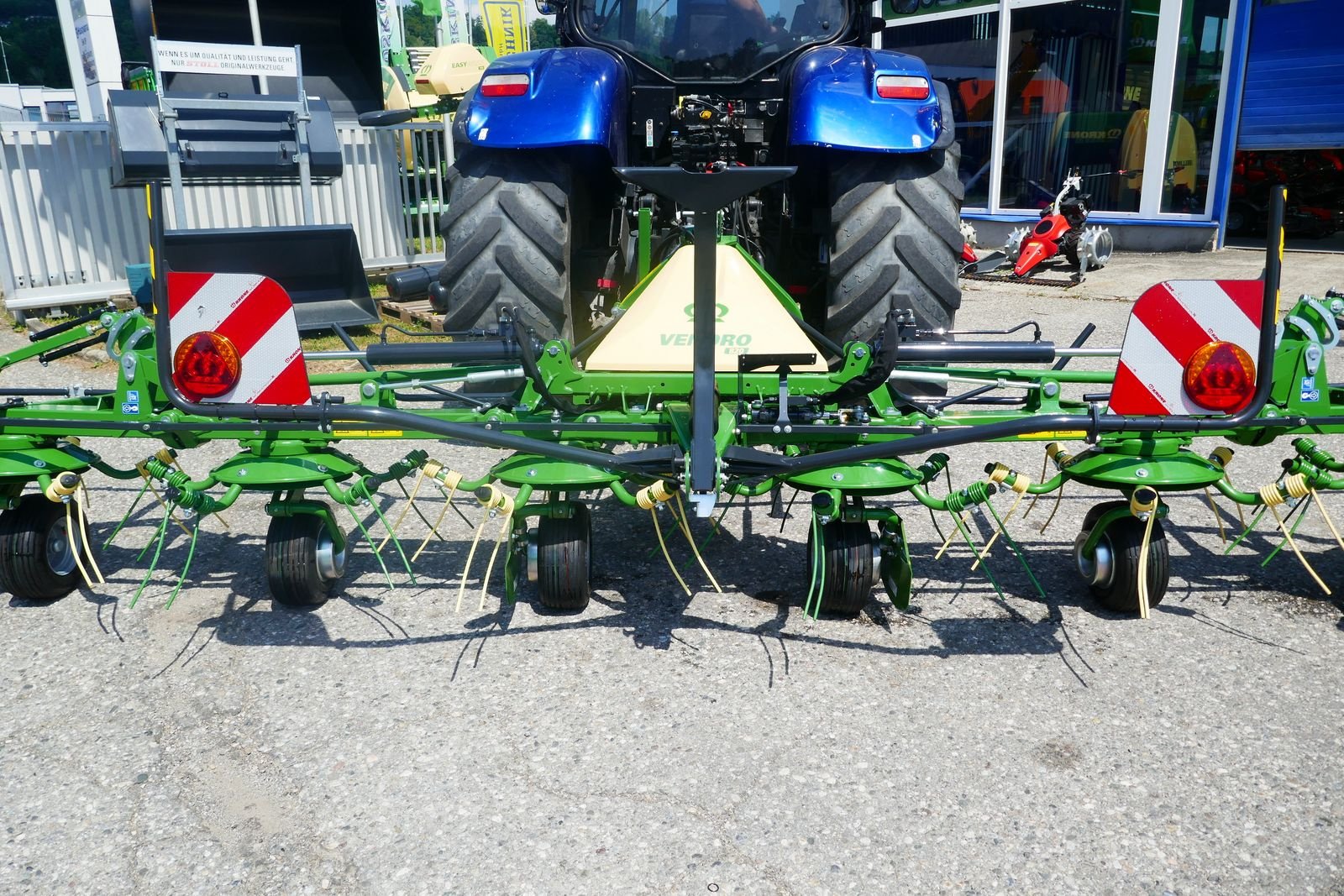 Kreiselheuer Türe ait Krone Vendro 820, Gebrauchtmaschine içinde Villach (resim 9)