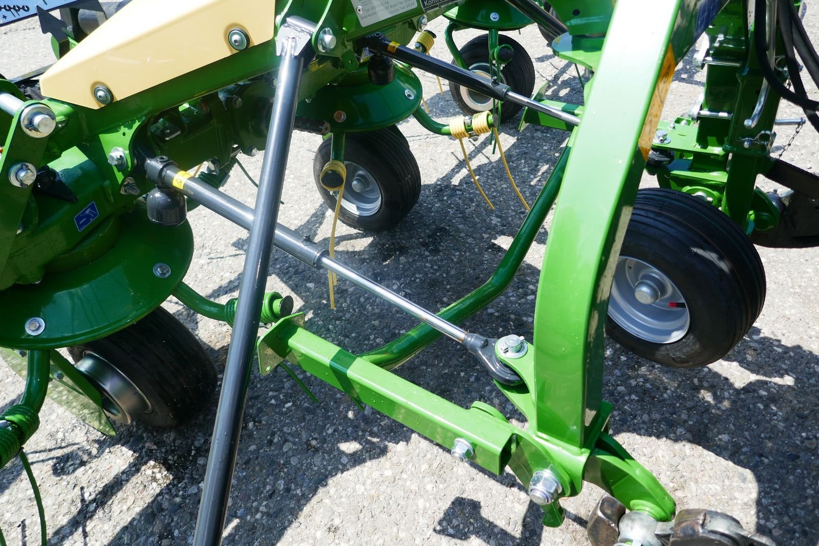 Kreiselheuer Türe ait Krone Vendro 820, Gebrauchtmaschine içinde Villach (resim 10)