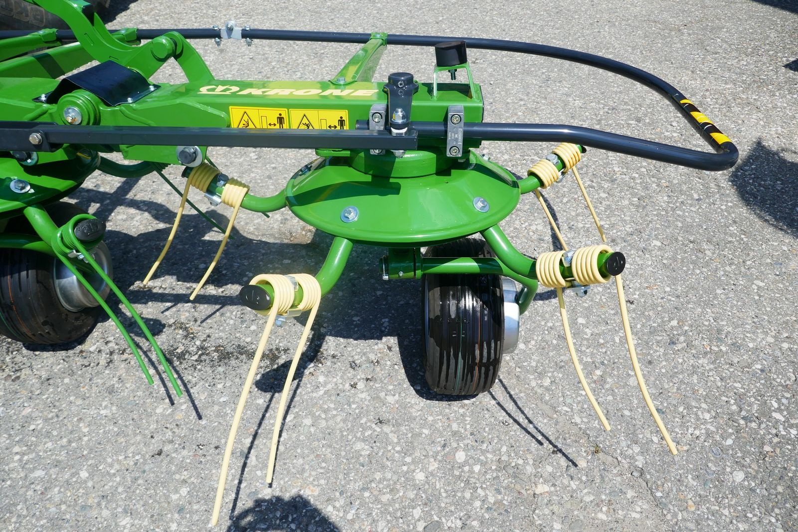 Kreiselheuer Türe ait Krone Vendro 820, Gebrauchtmaschine içinde Villach (resim 3)