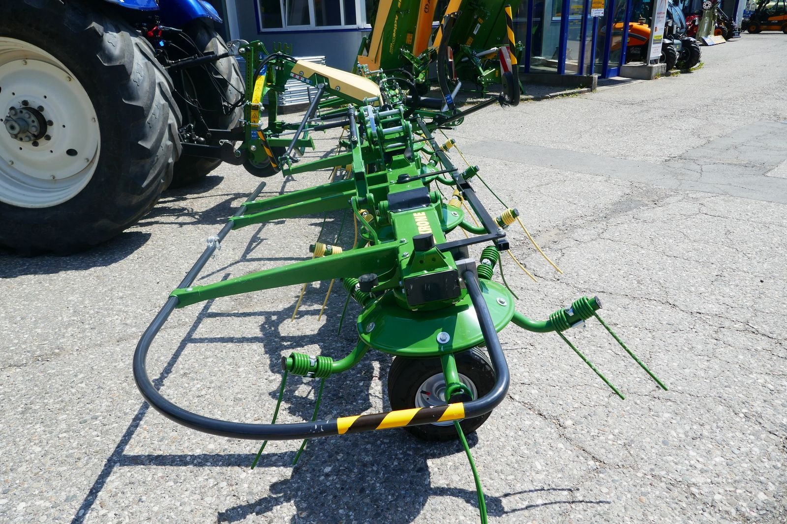 Kreiselheuer Türe ait Krone Vendro 820, Gebrauchtmaschine içinde Villach (resim 7)