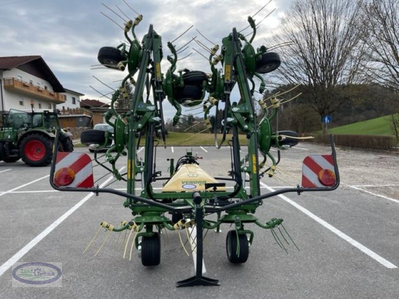 Kreiselheuer des Typs Krone Vendro 820, Neumaschine in Münzkirchen (Bild 10)