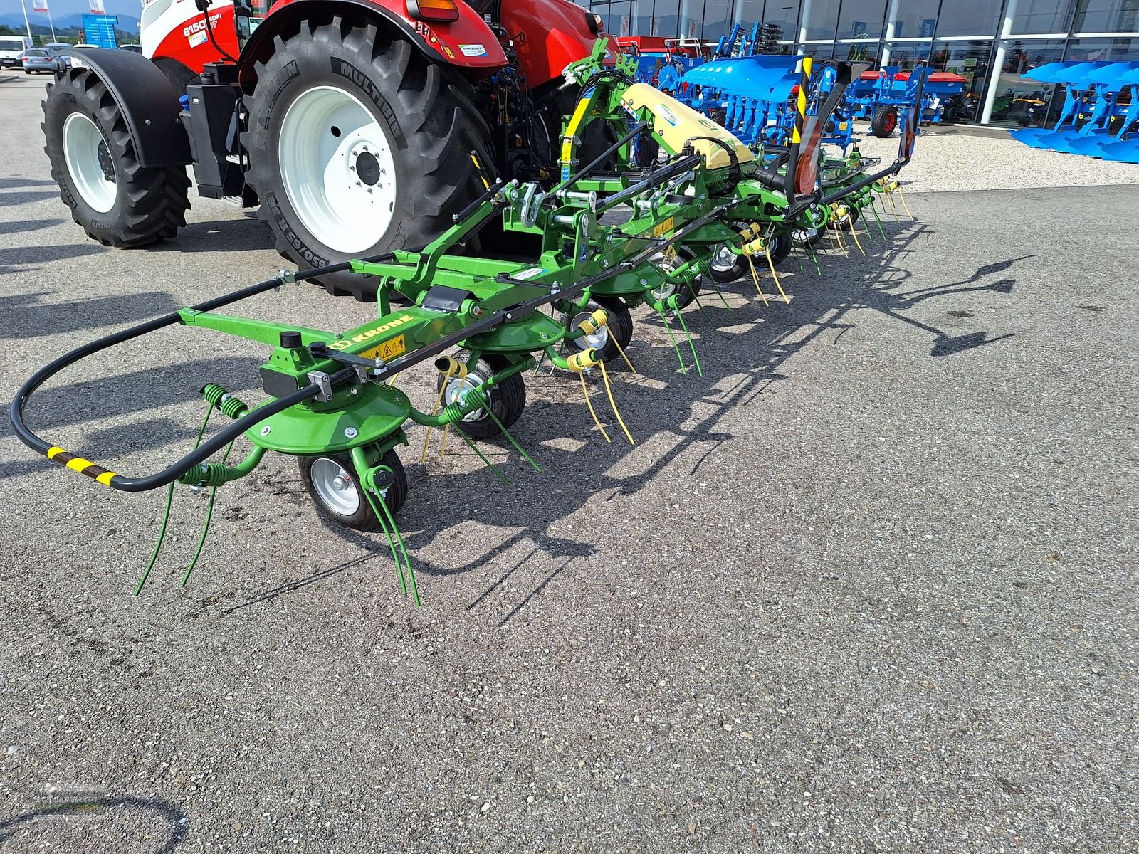 Kreiselheuer Türe ait Krone Vendro 820, Neumaschine içinde Gampern (resim 12)