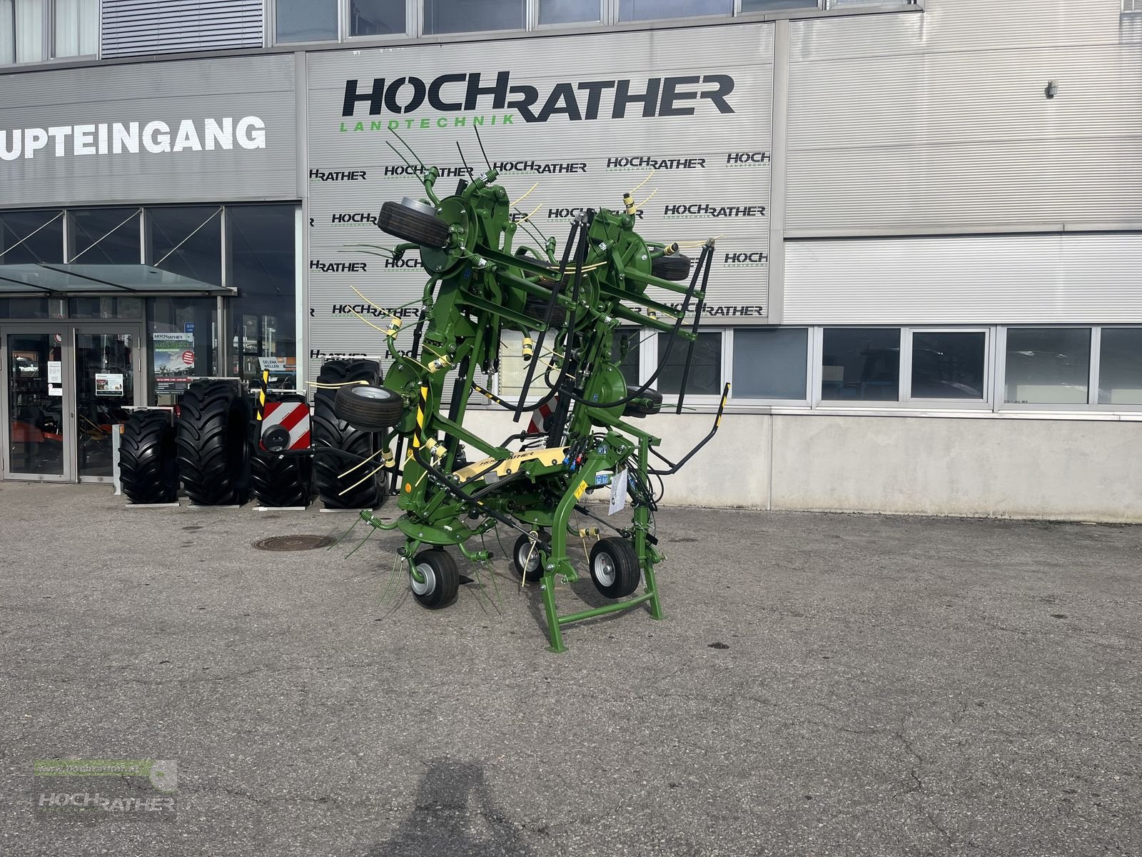 Kreiselheuer типа Krone Vendro  820, Neumaschine в Kronstorf (Фотография 1)