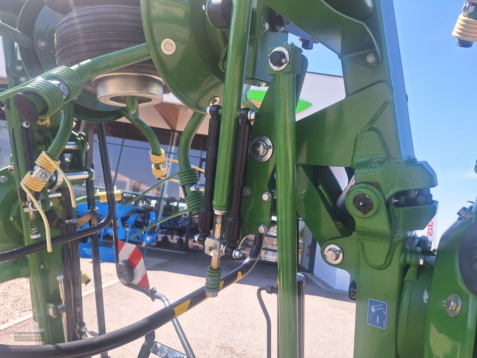 Kreiselheuer des Typs Krone Vendro 900, Neumaschine in Aurolzmünster (Bild 12)