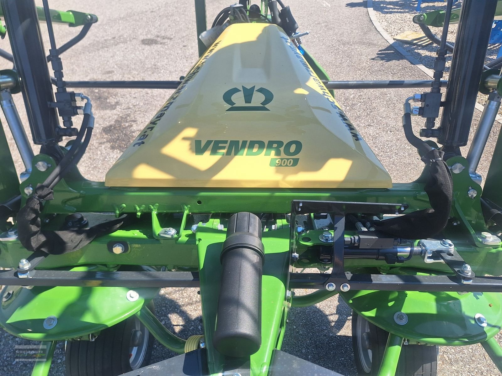 Kreiselheuer des Typs Krone Vendro 900, Neumaschine in Aurolzmünster (Bild 8)