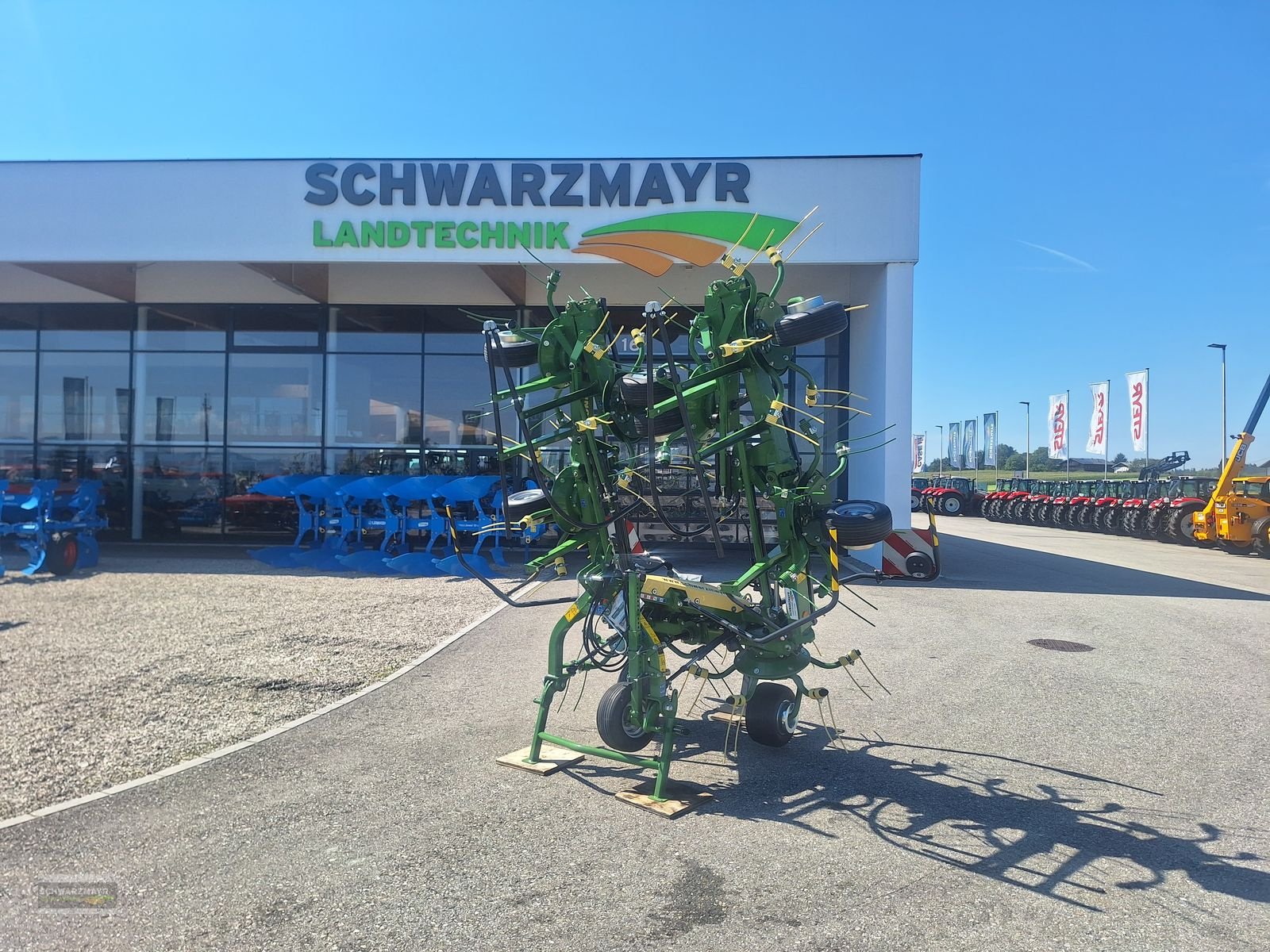 Kreiselheuer des Typs Krone Vendro 900, Neumaschine in Aurolzmünster (Bild 2)