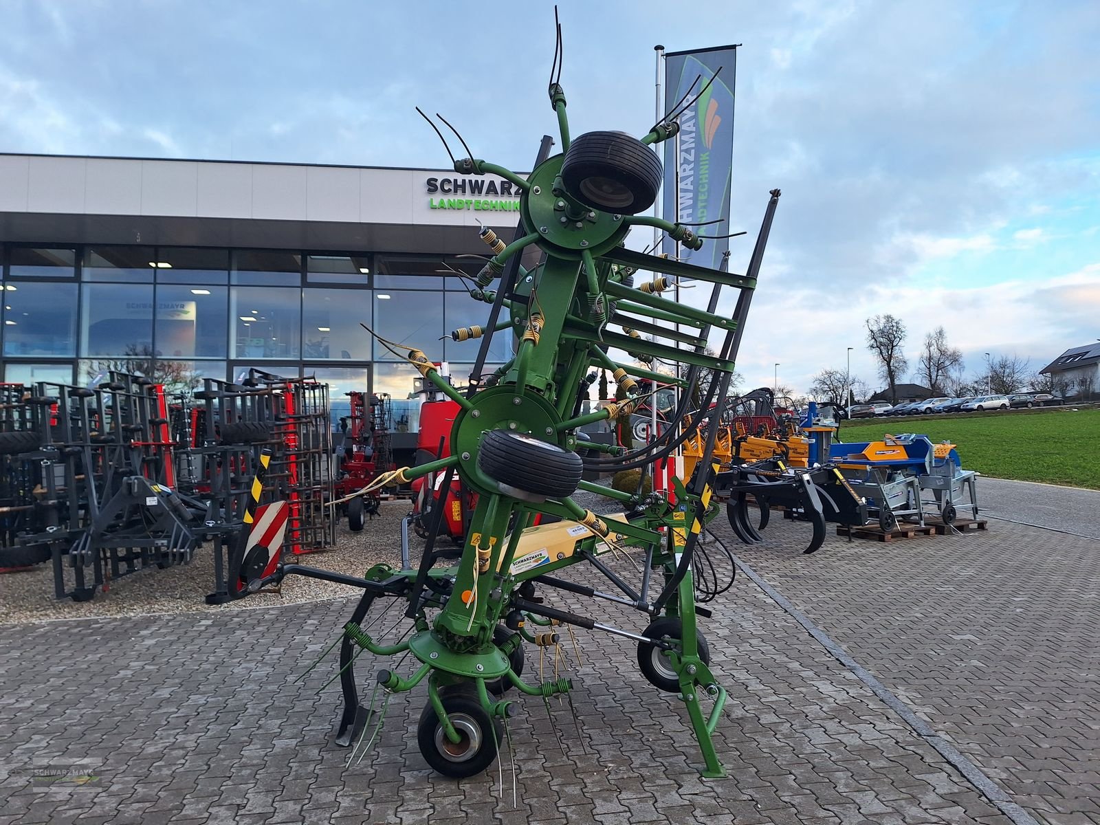 Kreiselheuer Türe ait Krone Vendro 900, Gebrauchtmaschine içinde Aurolzmünster (resim 2)