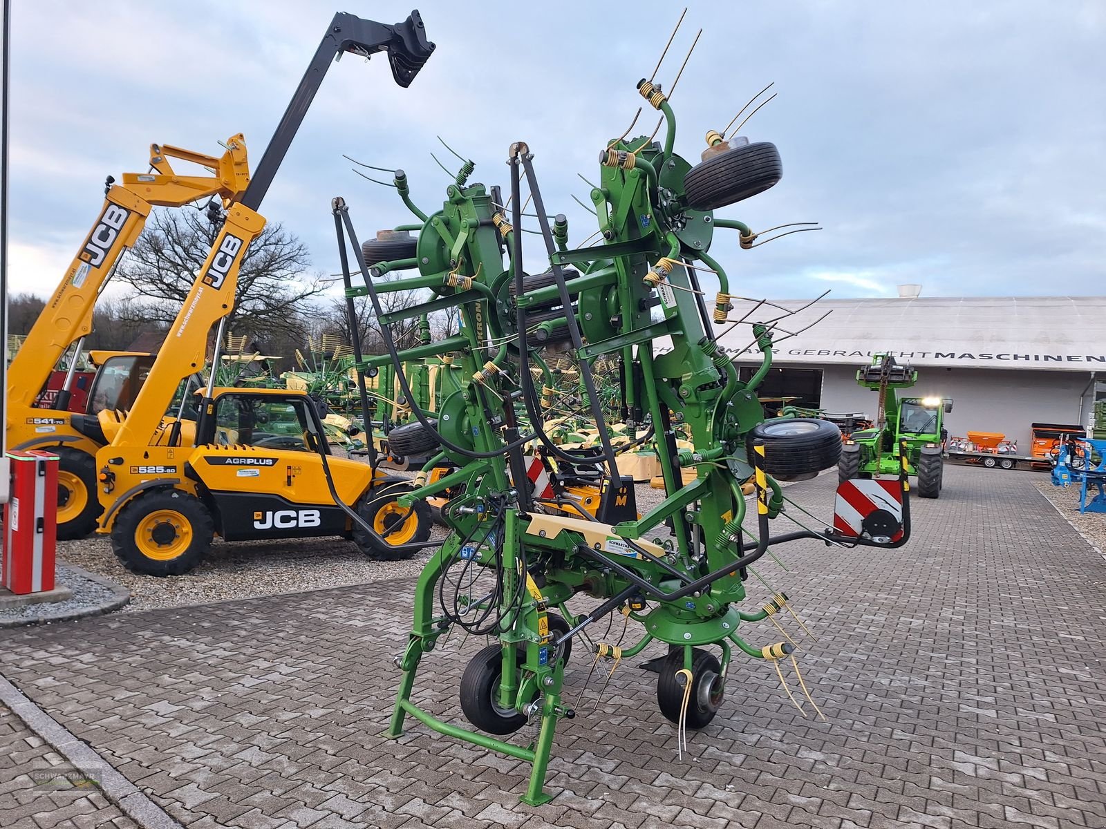 Kreiselheuer Türe ait Krone Vendro 900, Gebrauchtmaschine içinde Aurolzmünster (resim 9)