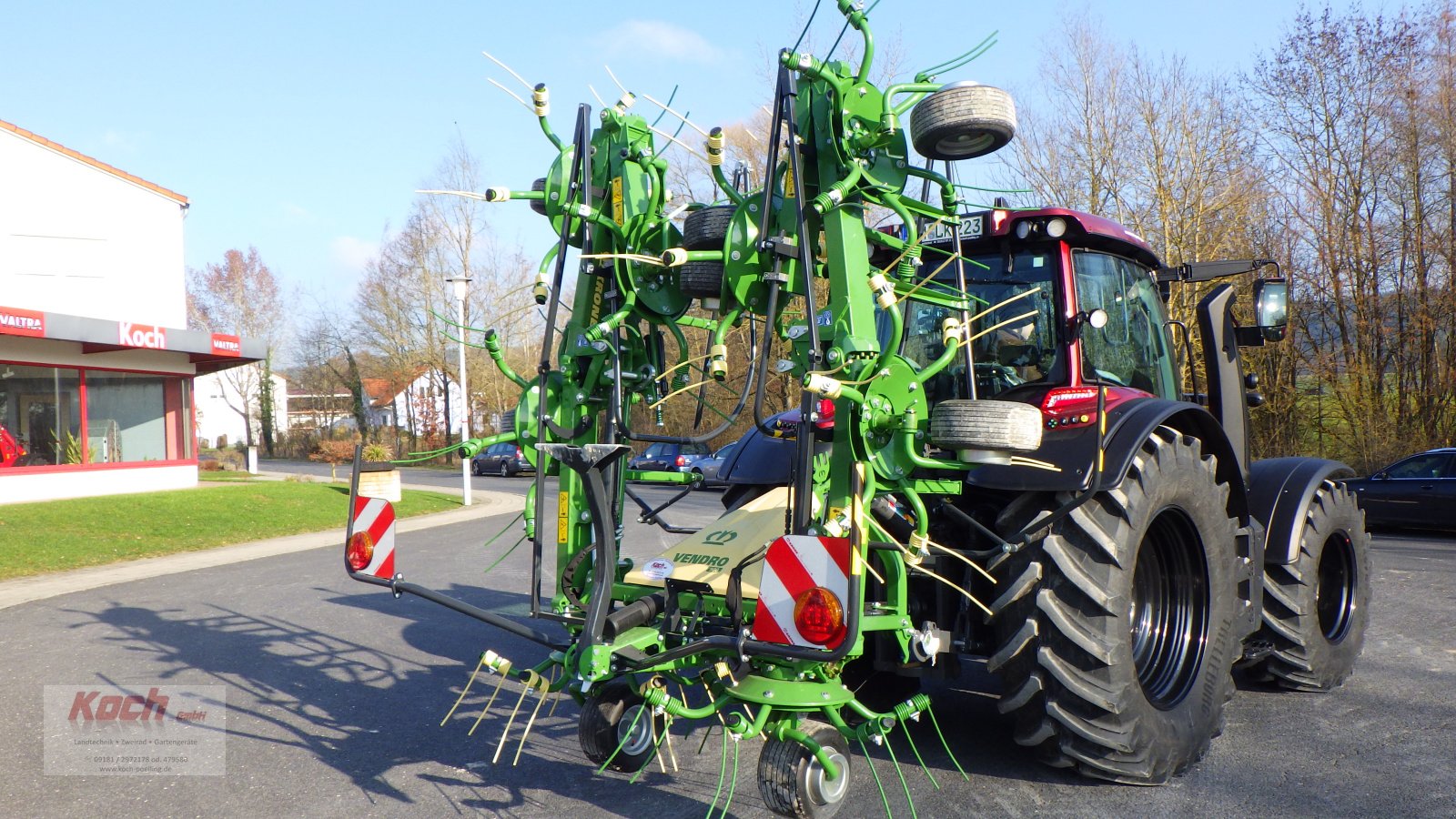 Kreiselheuer des Typs Krone Vendro 900, Neumaschine in Neumarkt / Pölling (Bild 9)