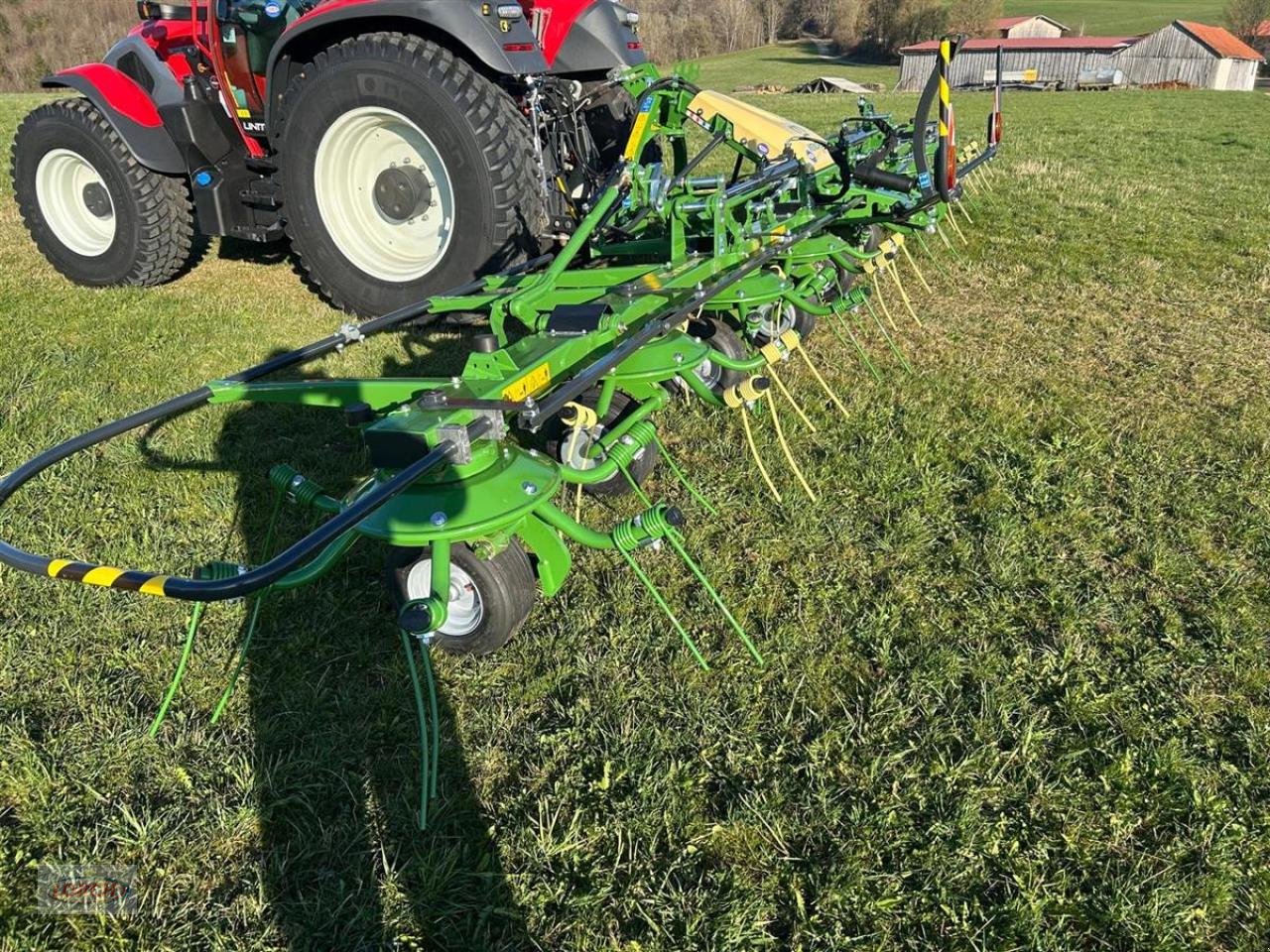 Kreiselheuer des Typs Krone Vendro 900, Neumaschine in Trochtelfingen (Bild 7)