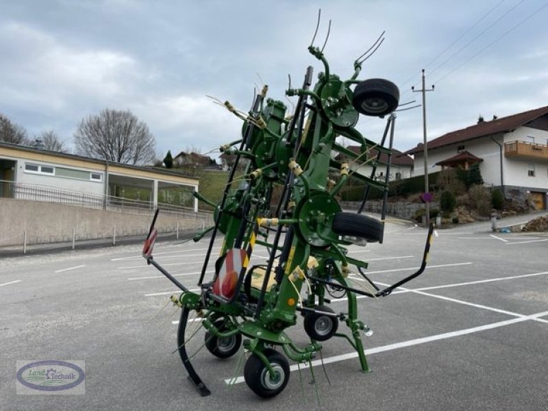 Kreiselheuer des Typs Krone Vendro 900, Neumaschine in Münzkirchen (Bild 8)