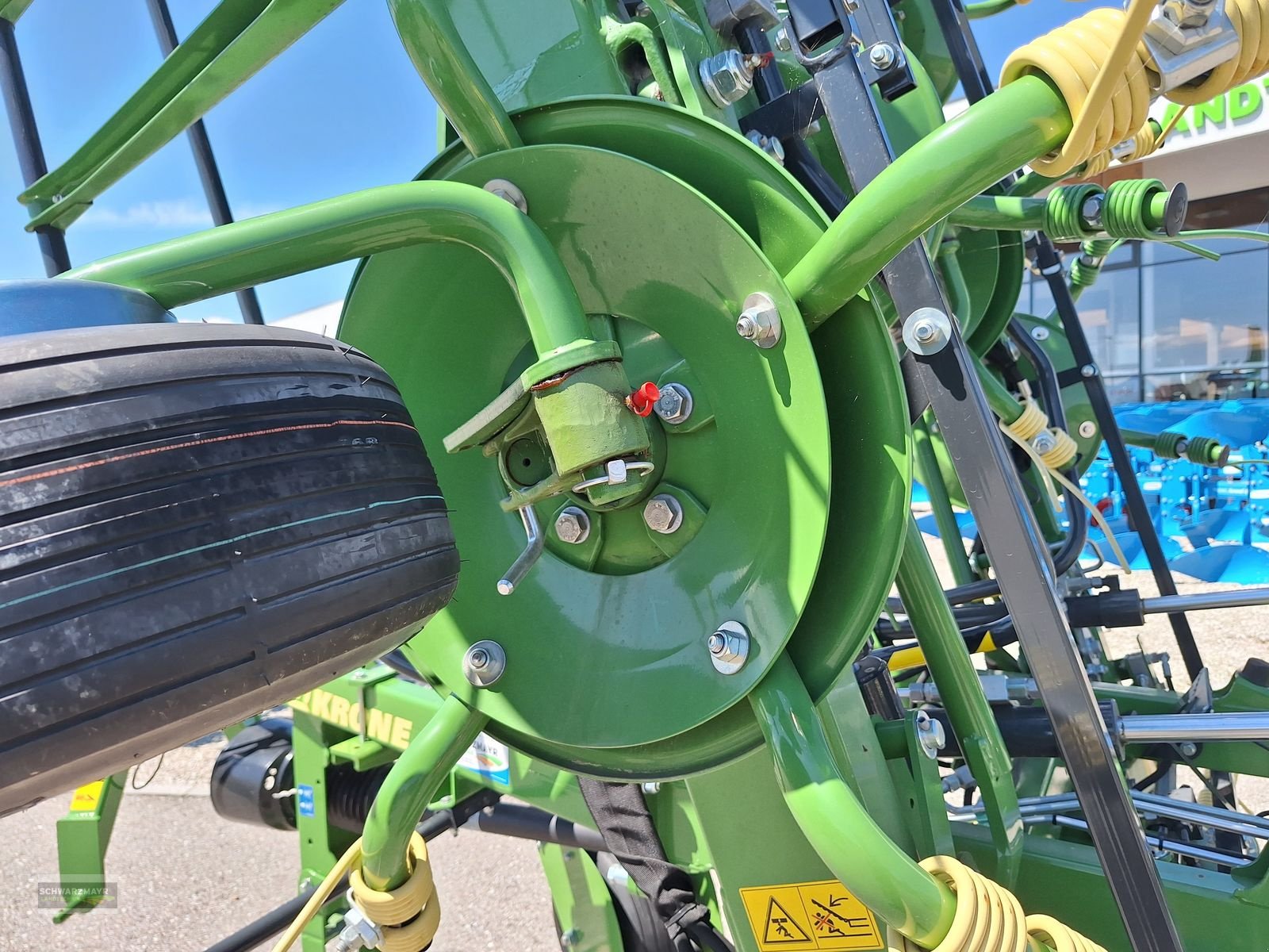 Kreiselheuer of the type Krone Vendro T 1020, Neumaschine in Aurolzmünster (Picture 14)