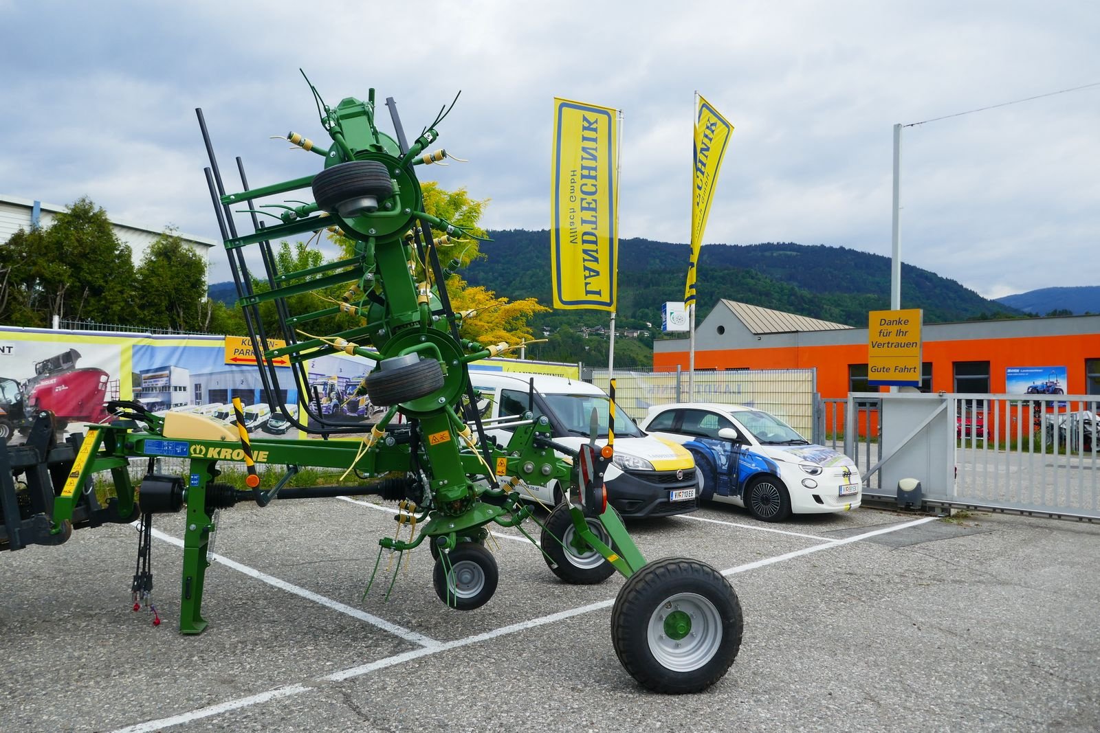 Kreiselheuer Türe ait Krone Vendro T 1020, Gebrauchtmaschine içinde Villach (resim 2)