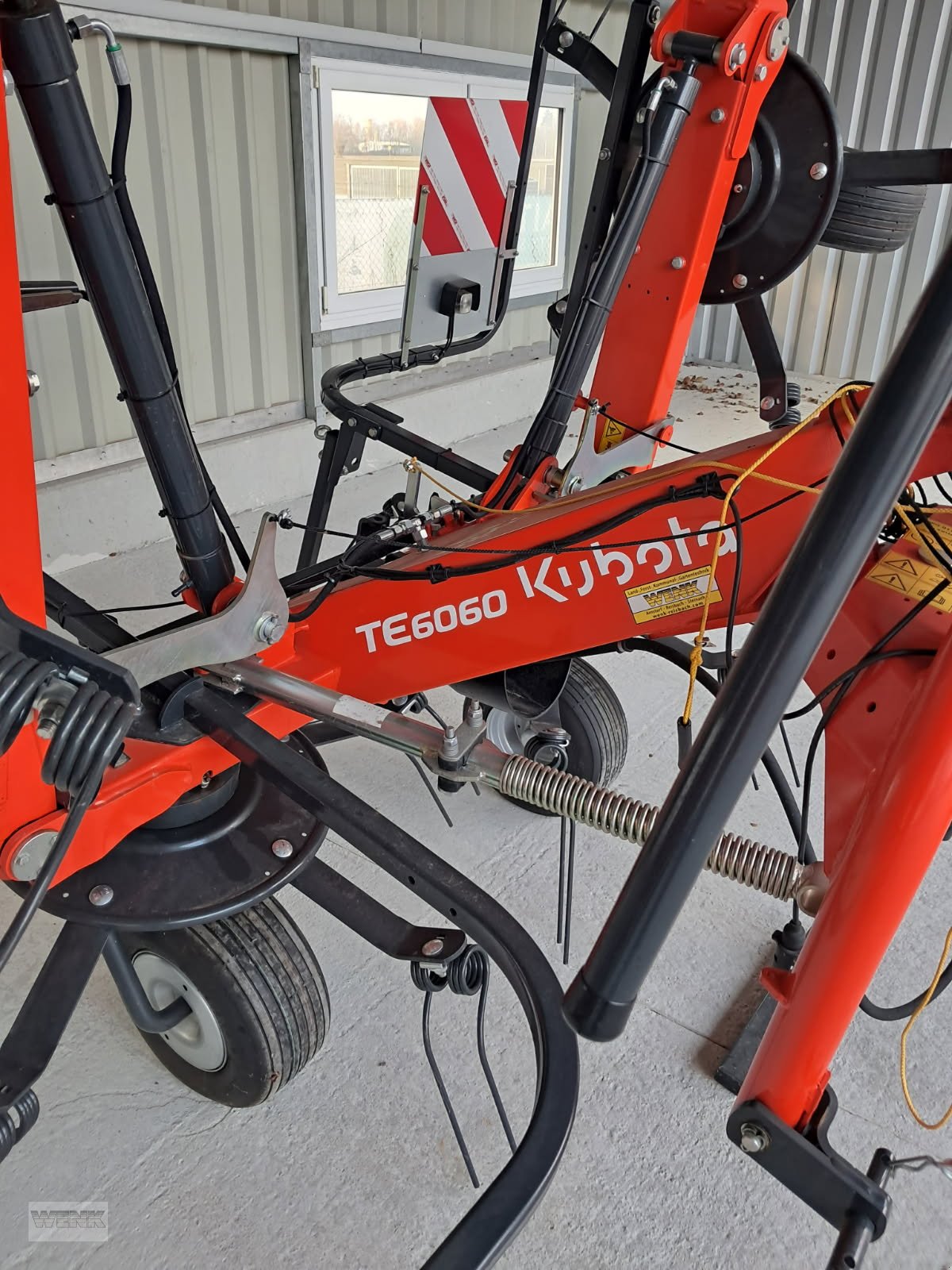 Kreiselheuer des Typs Kubota TE 6060, Neumaschine in Steinach (Bild 3)