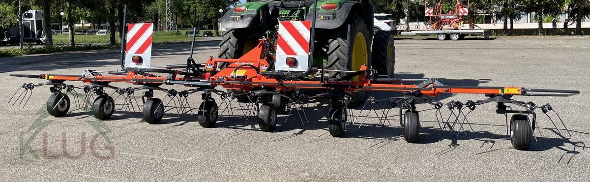 Kreiselheuer des Typs Kubota TE8080 8-Kreisler, Neumaschine in Pirching am Traubenberg (Bild 3)