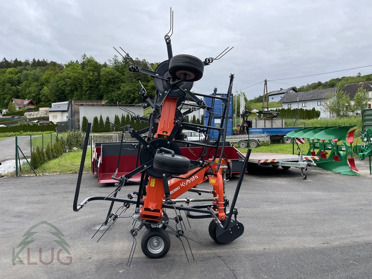 Kreiselheuer des Typs Kubota TE8080 8-Kreisler, Neumaschine in Pirching am Traubenberg (Bild 19)