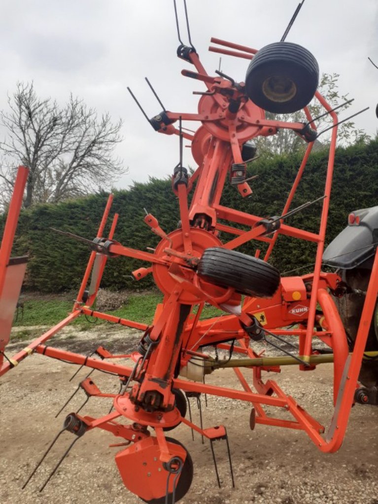 Kreiselheuer des Typs Kuhn 5801, Gebrauchtmaschine in Saint-Rémy (Bild 2)