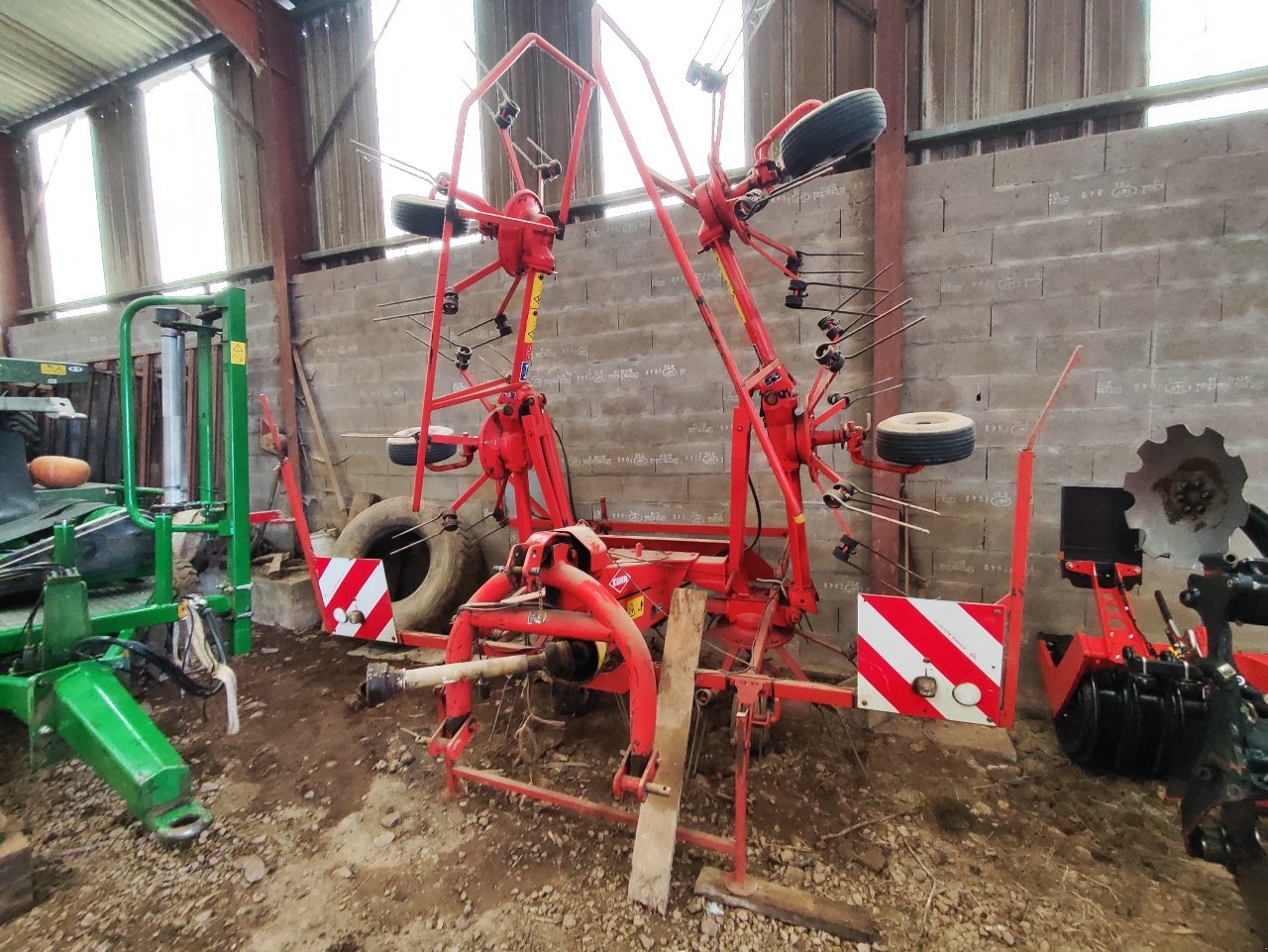 Kreiselheuer Türe ait Kuhn 6301mh, Gebrauchtmaschine içinde Saint-Nabord (resim 1)