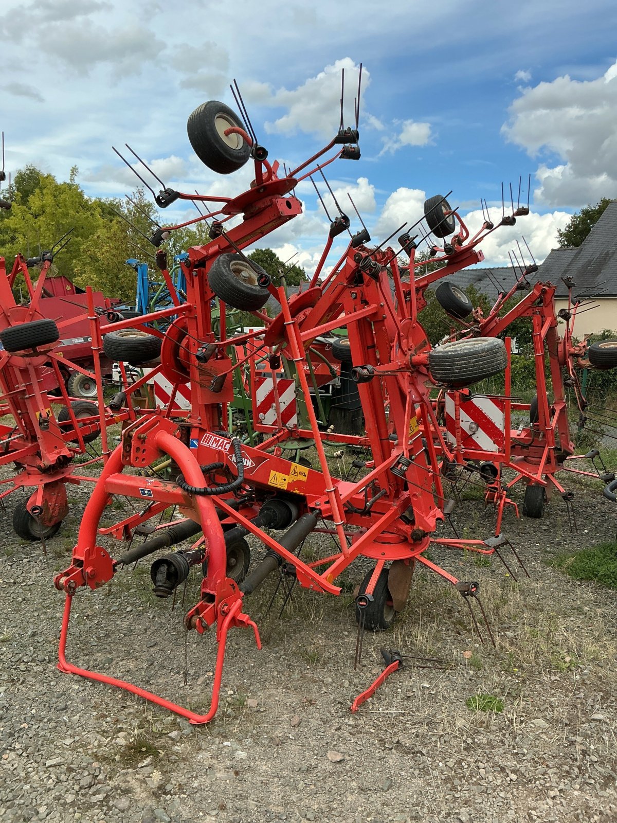 Kreiselheuer typu Kuhn FANEUSE GF 7802, Gebrauchtmaschine v ST CLEMENT DE LA PLACE (Obrázek 1)