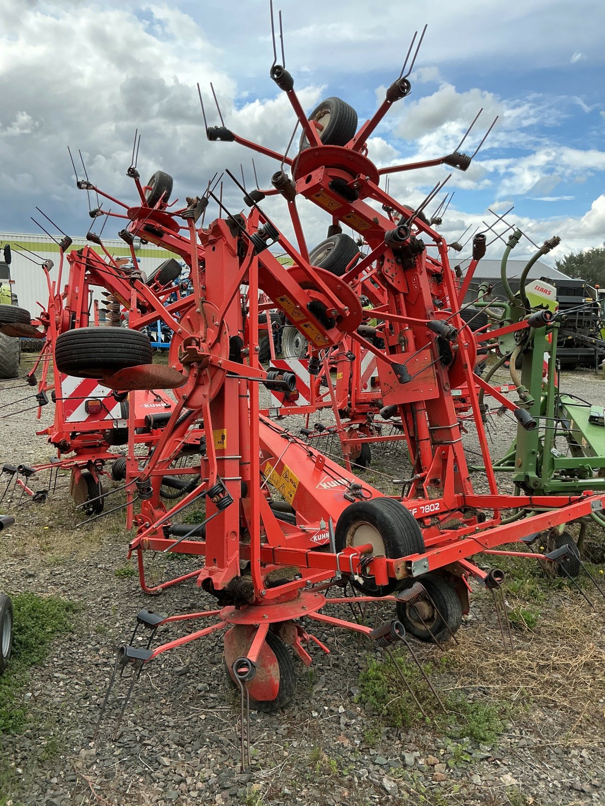 Kreiselheuer typu Kuhn FANEUSE GF 7802, Gebrauchtmaschine v ST CLEMENT DE LA PLACE (Obrázek 3)