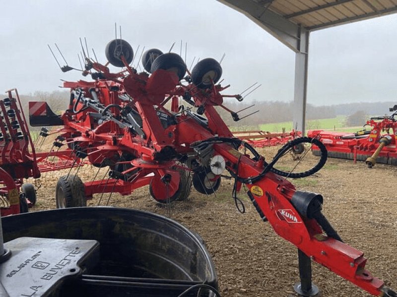 Kreiselheuer του τύπου Kuhn FANEUSE KUHN GF 13012, Gebrauchtmaschine σε NOGENT (Φωτογραφία 2)
