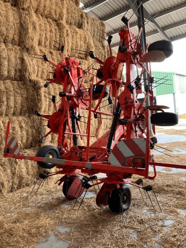 Kreiselheuer Türe ait Kuhn FANEUSE KUHN GF 8712, Gebrauchtmaschine içinde Hauteroche (resim 4)