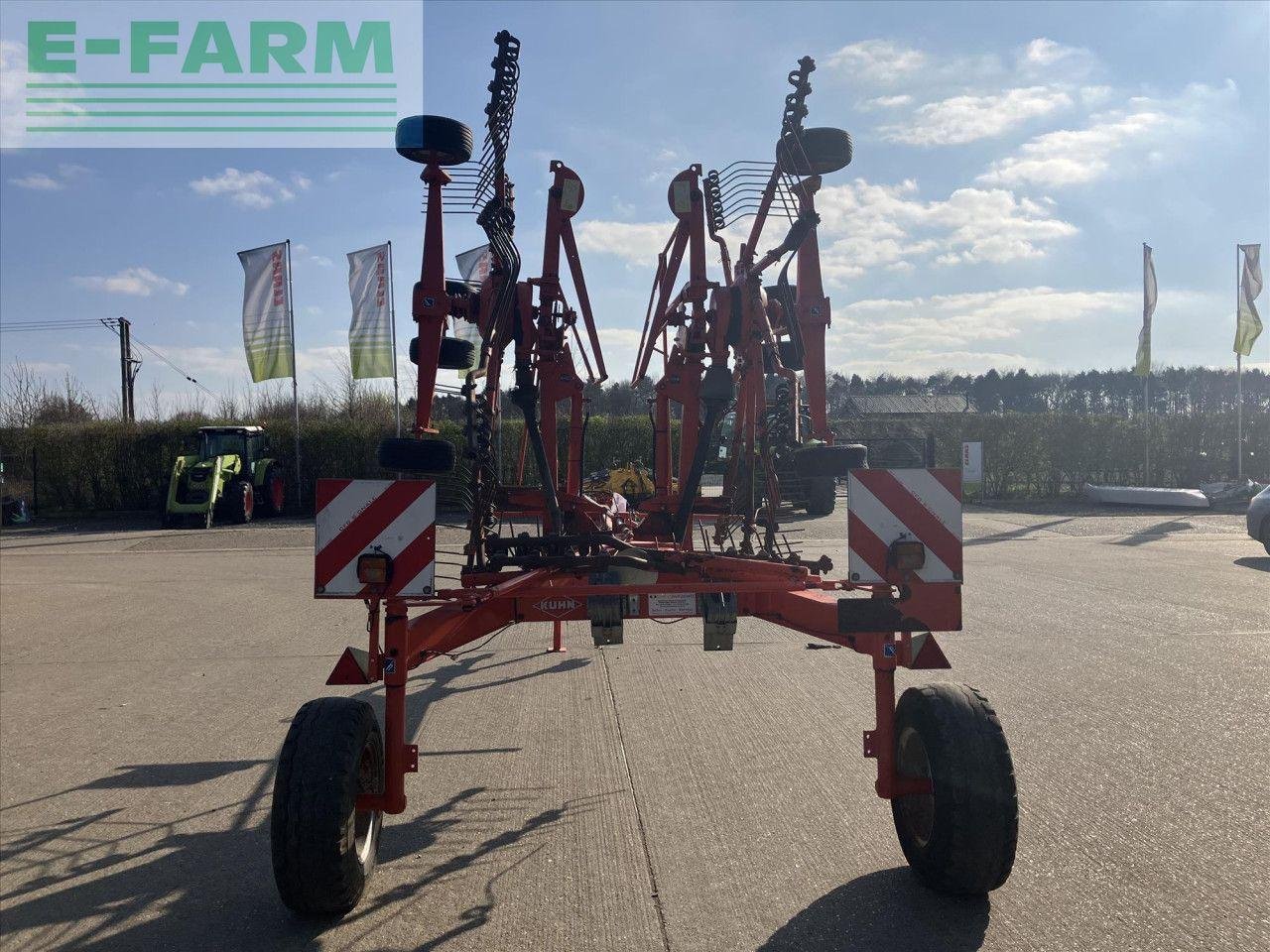 Kreiselheuer des Typs Kuhn GA 7501, Gebrauchtmaschine in SUFFOLK (Bild 7)