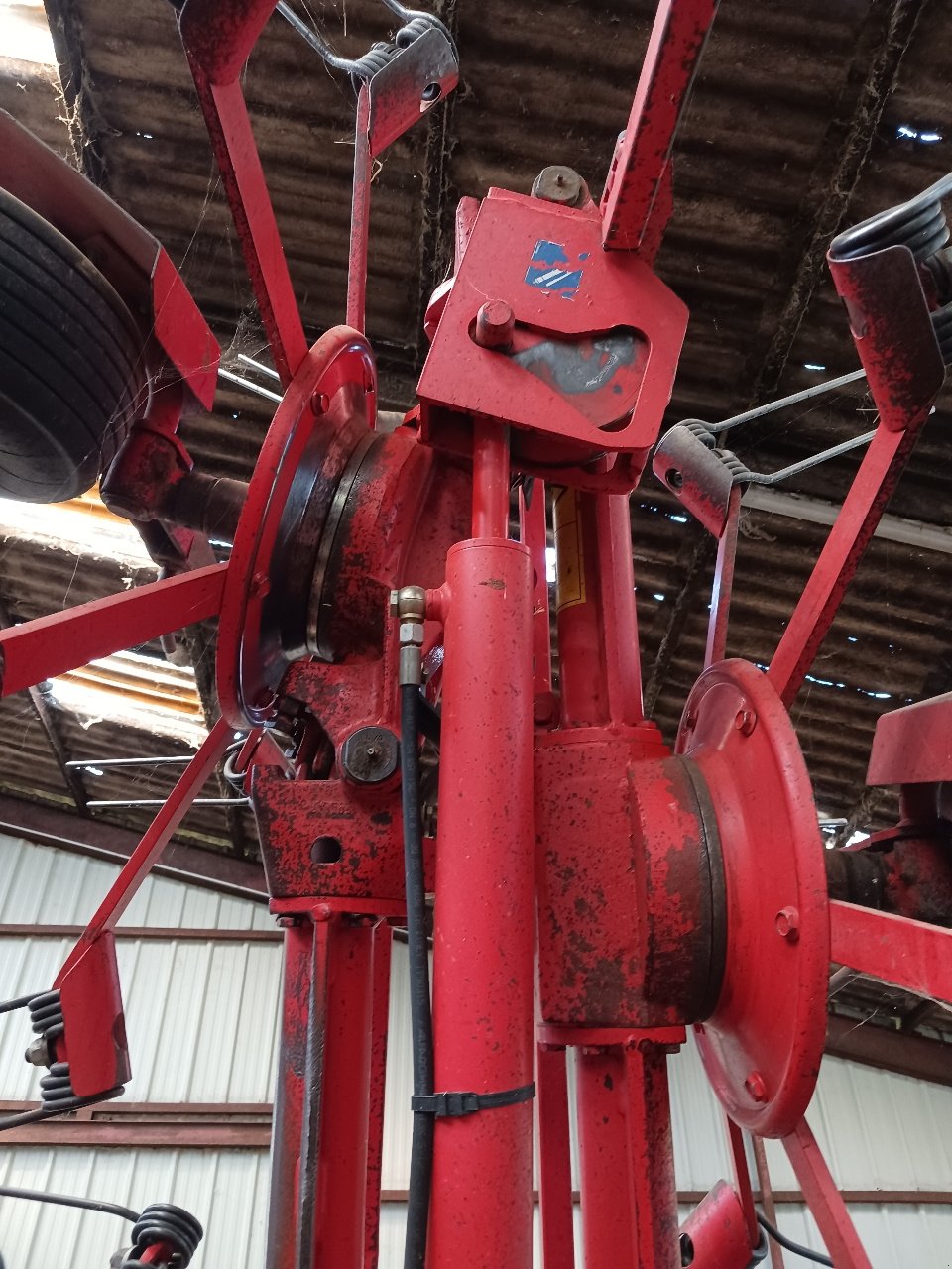 Kreiselheuer typu Kuhn GF 10601 TO, Gebrauchtmaschine v SAINT HILAIRE EN MORVAN (Obrázek 5)