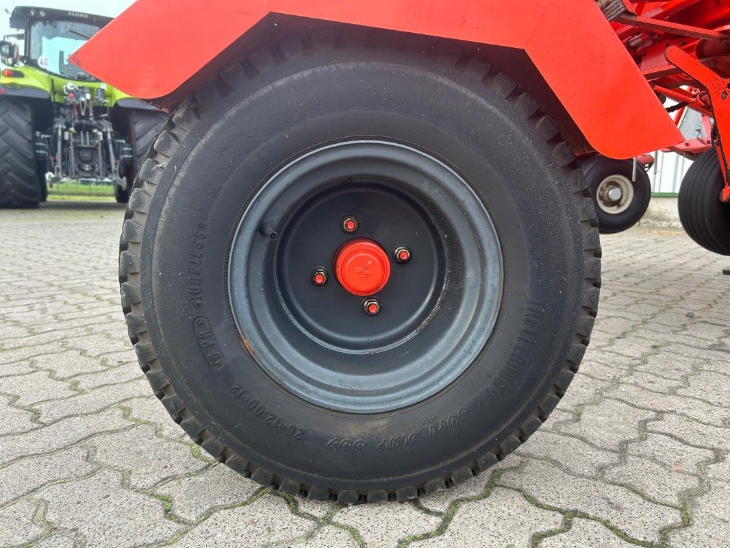 Kreiselheuer типа Kuhn GF 10601 TO, Gebrauchtmaschine в Sittensen (Фотография 9)