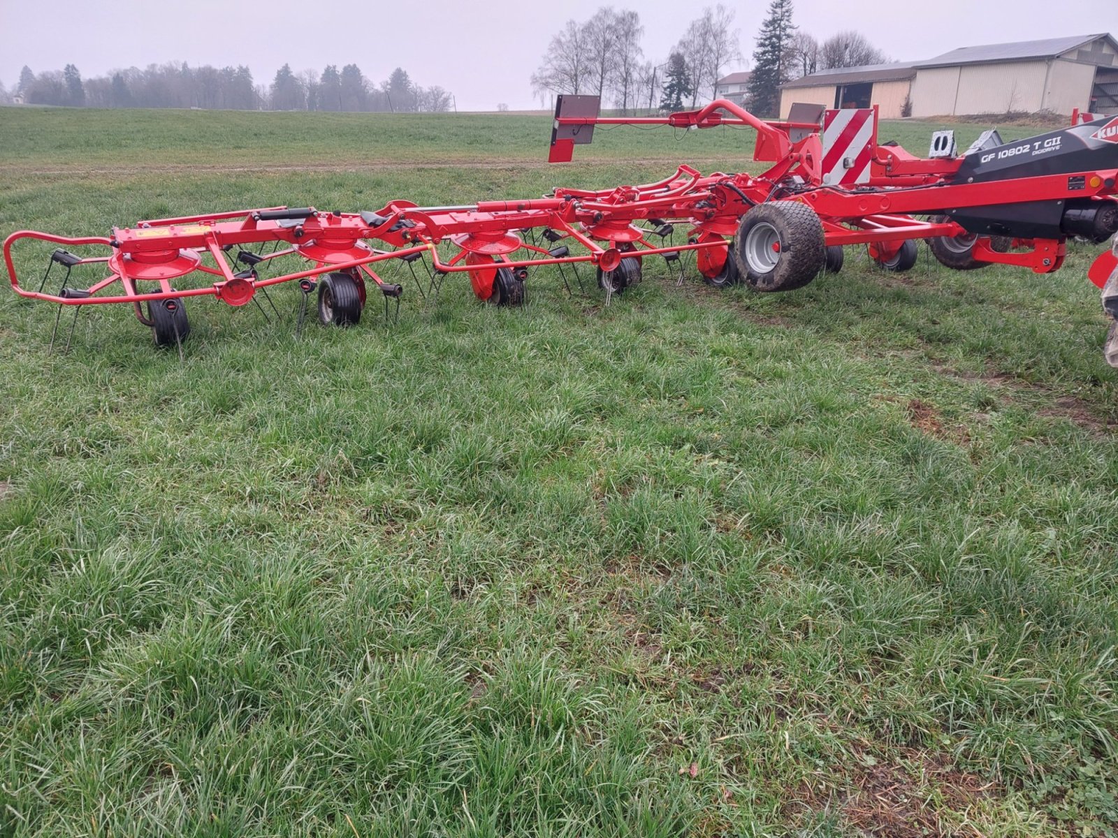 Kreiselheuer типа Kuhn GF 10802 T Gen II DIGIDRIVE, Gebrauchtmaschine в Roggenburg (Фотография 3)