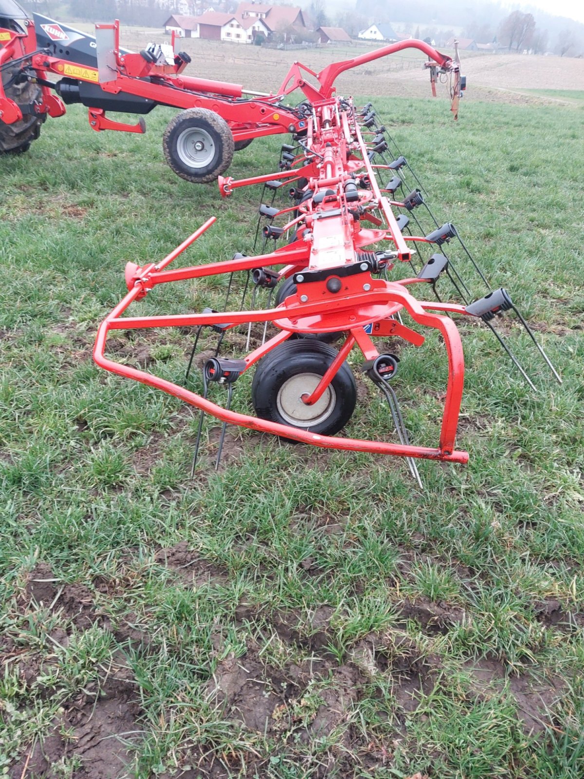 Kreiselheuer типа Kuhn GF 10802 T Gen II DIGIDRIVE, Gebrauchtmaschine в Roggenburg (Фотография 4)