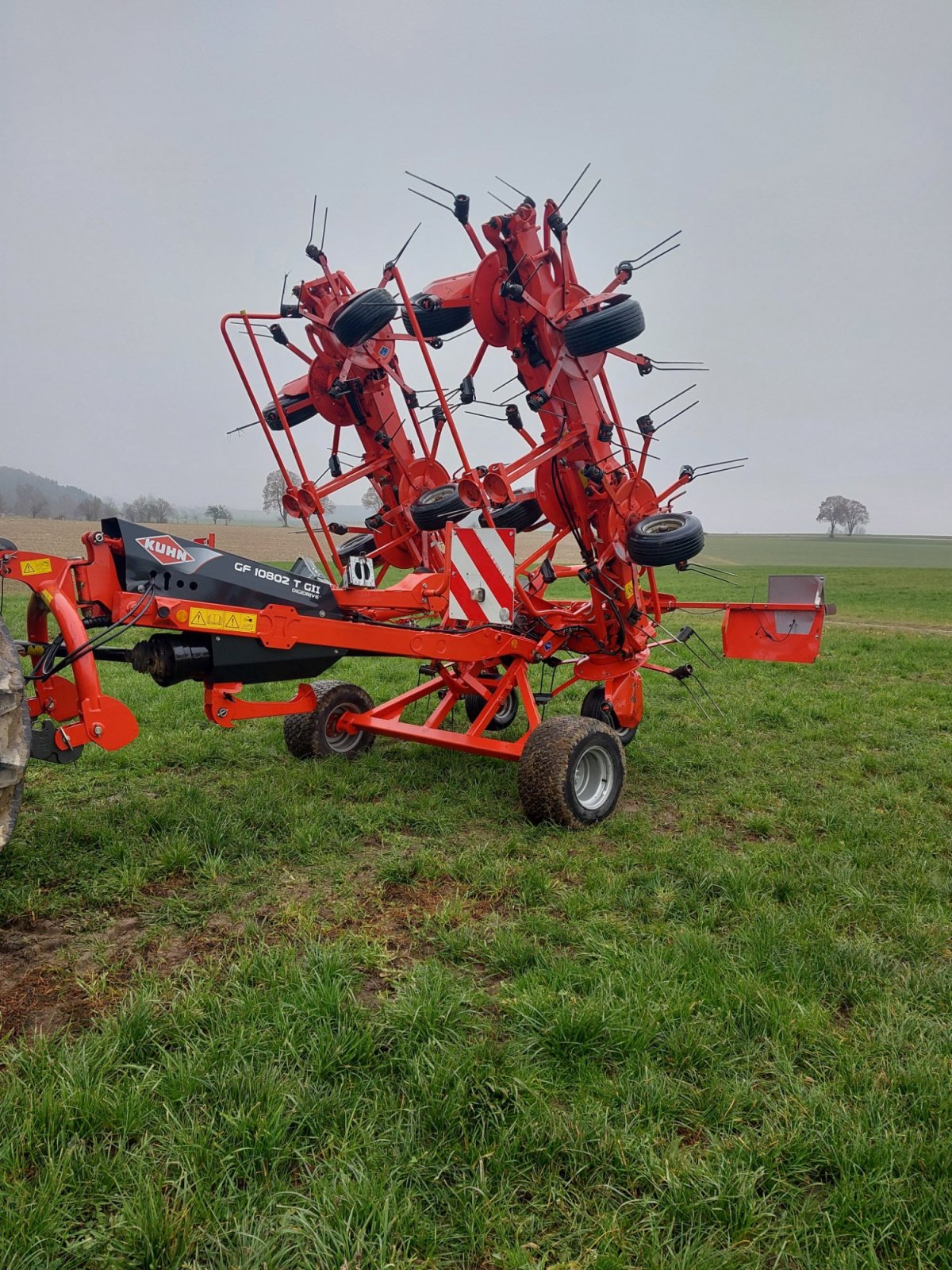 Kreiselheuer типа Kuhn GF 10802 T Gen II DIGIDRIVE, Gebrauchtmaschine в Roggenburg (Фотография 6)