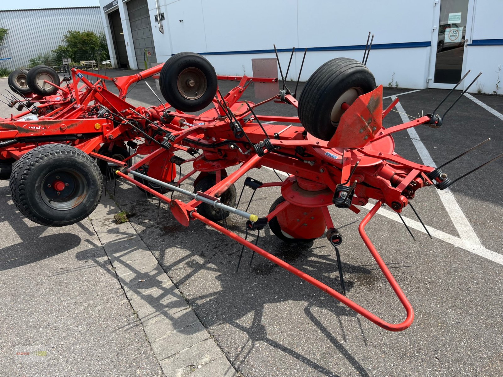 Kreiselheuer van het type Kuhn GF 10802 T REPARATURBEDÜRFTIG, Gebrauchtmaschine in Langenau (Foto 12)