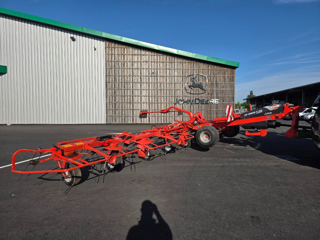 Kreiselheuer Türe ait Kuhn GF 10802 T, Gebrauchtmaschine içinde BRECEY (resim 1)