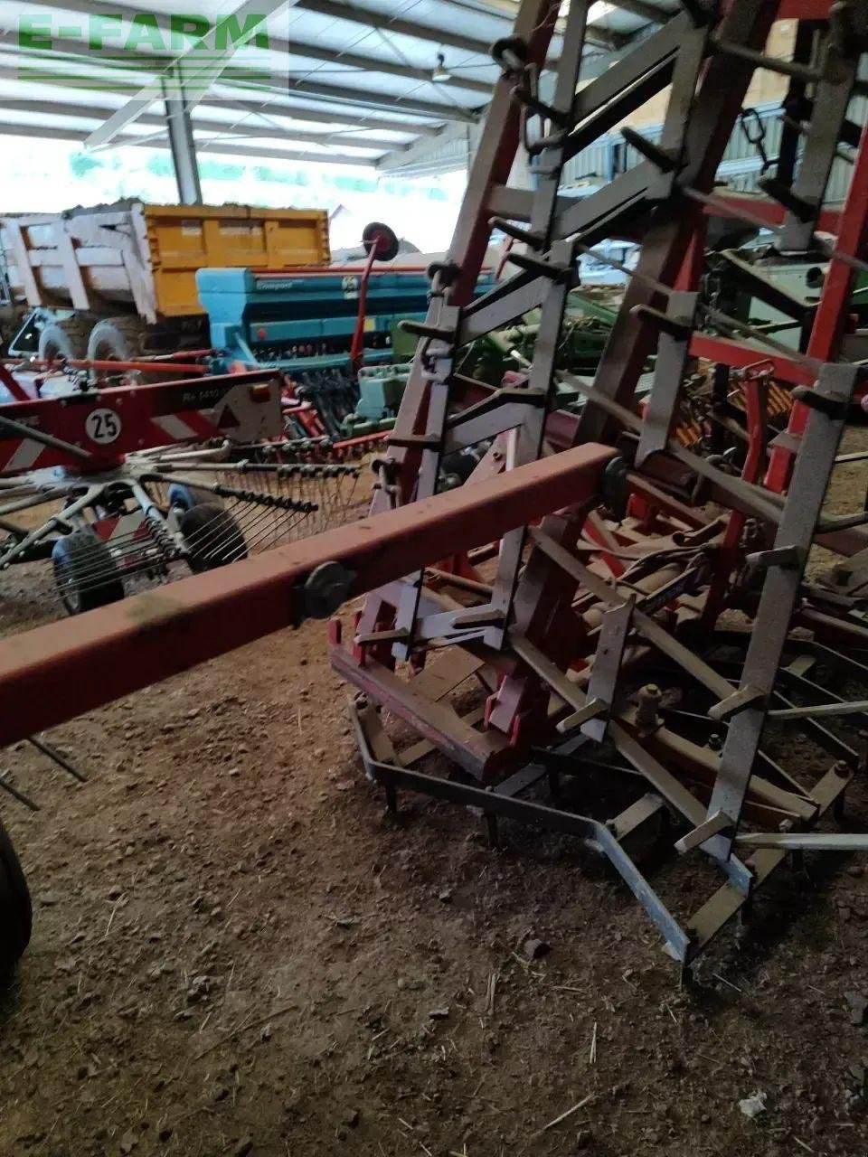 Kreiselheuer of the type Kuhn gf 10802t, Gebrauchtmaschine in CHAUVONCOURT (Picture 3)