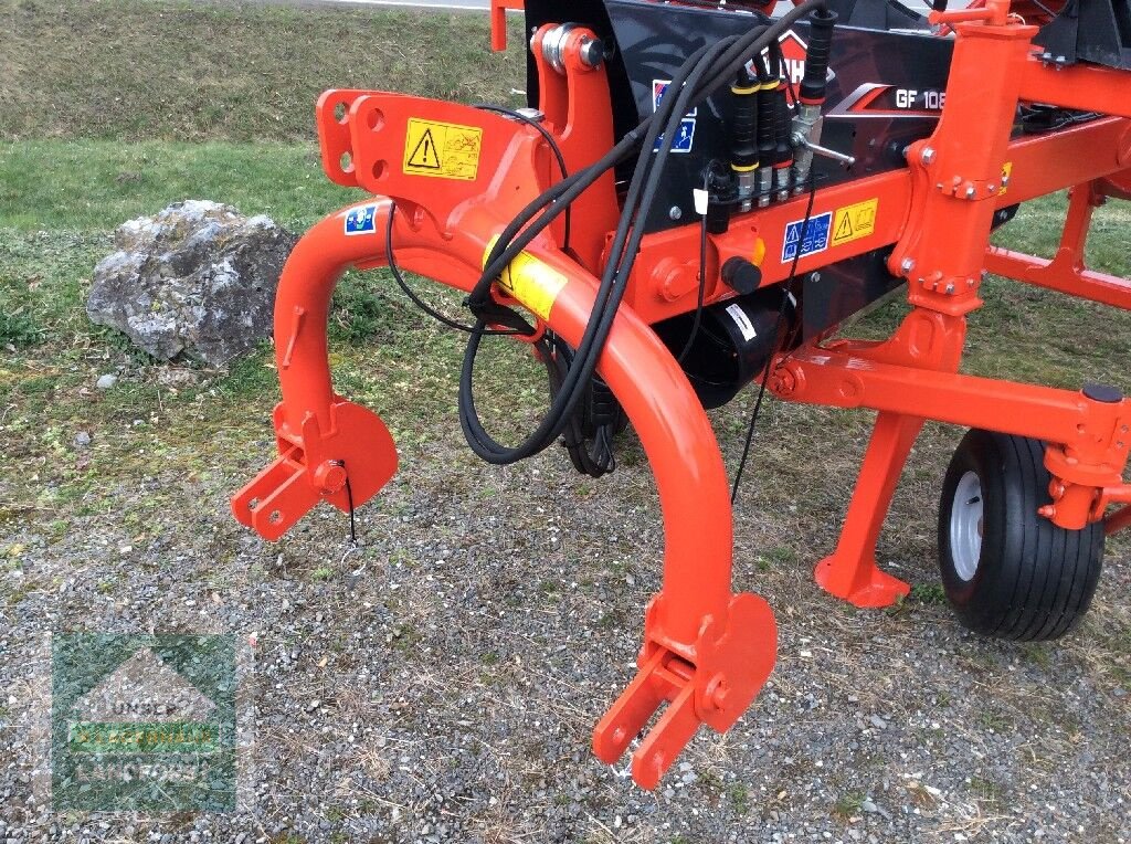 Kreiselheuer of the type Kuhn GF 10803 T, Neumaschine in Kobenz bei Knittelfeld (Picture 8)