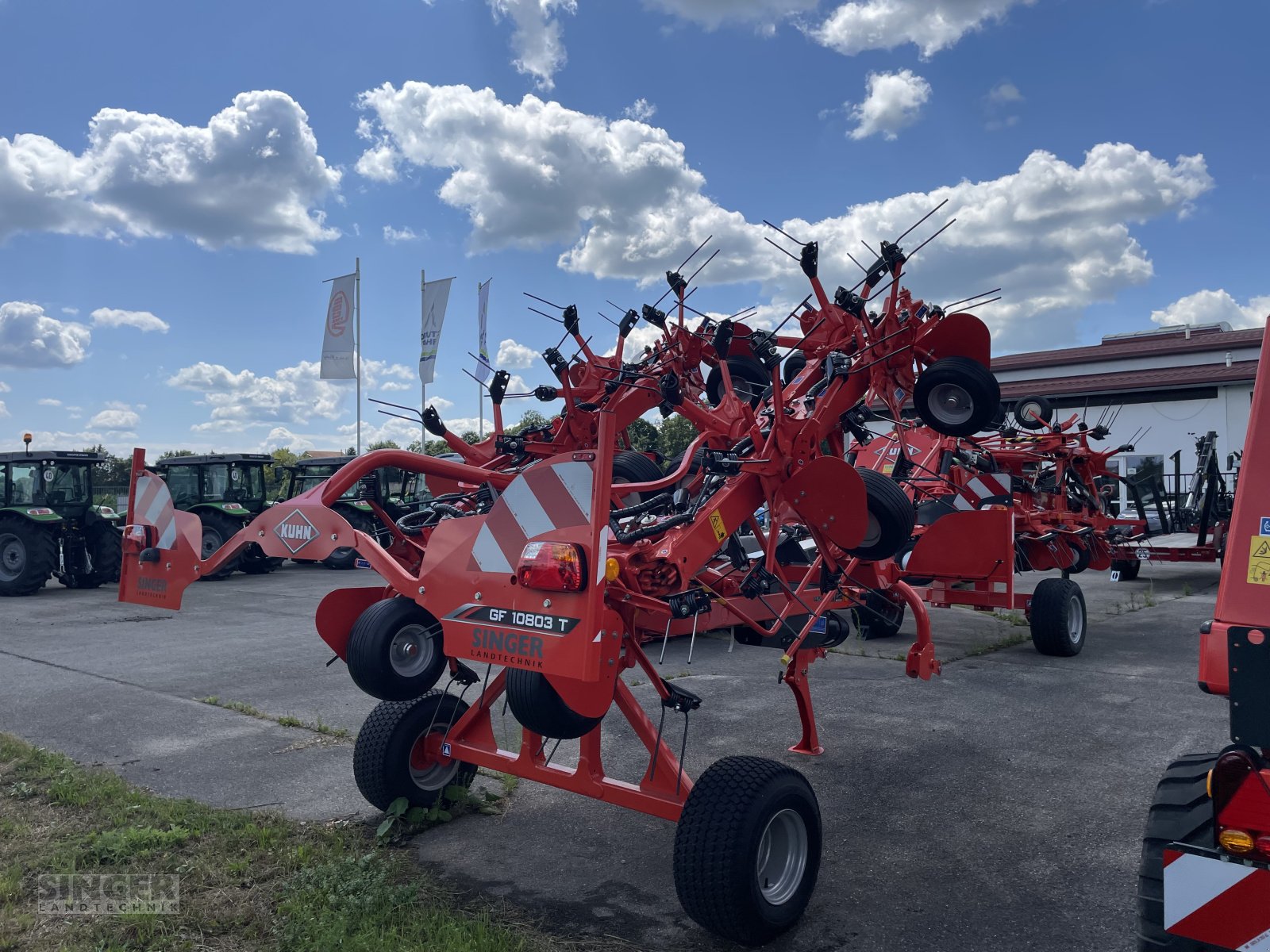 Kreiselheuer Türe ait Kuhn GF 10803 T, Neumaschine içinde Ebenhofen (resim 4)