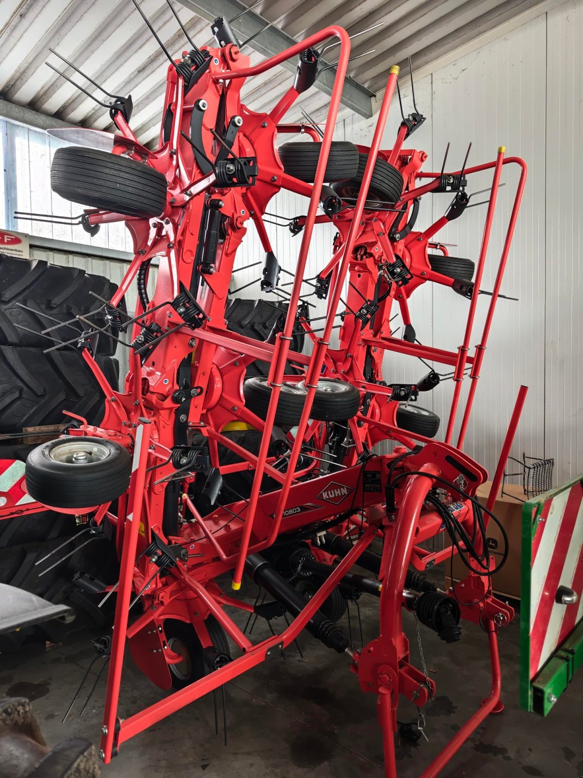 Kreiselheuer van het type Kuhn GF 10803, Gebrauchtmaschine in Aislingen (Foto 1)