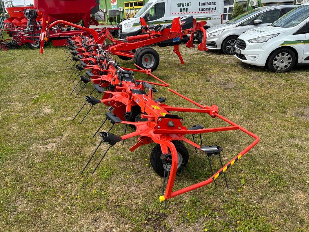 Kreiselheuer des Typs Kuhn GF 10803T, Neumaschine in Plau am See / OT Klebe (Bild 4)