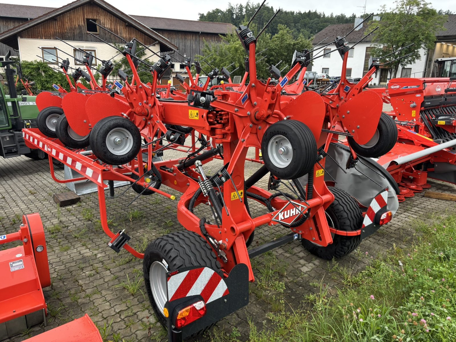 Kreiselheuer typu Kuhn GF 13003 T, Neumaschine v Amerang (Obrázek 2)