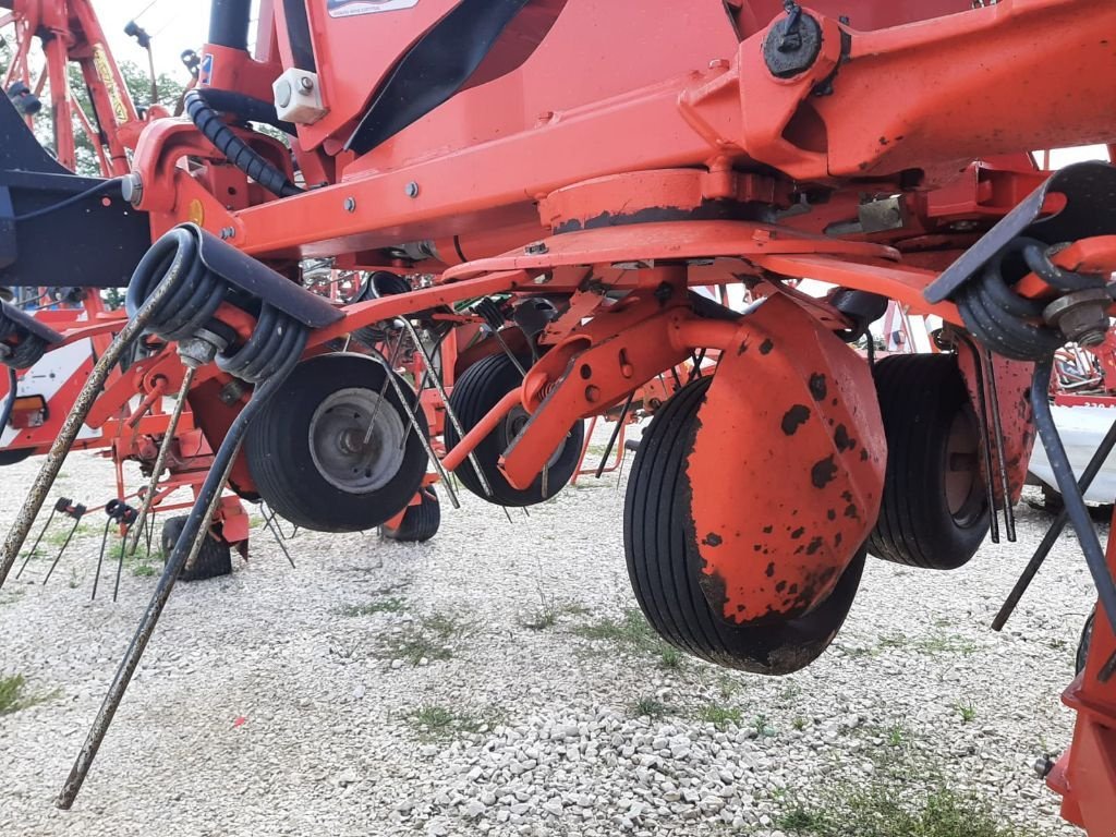 Kreiselheuer Türe ait Kuhn GF 13012 T, Gebrauchtmaschine içinde CREZANCY EN SANCERRE (resim 5)