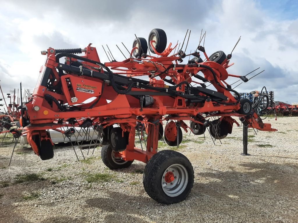Kreiselheuer Türe ait Kuhn GF 13012 T, Gebrauchtmaschine içinde CREZANCY EN SANCERRE (resim 9)