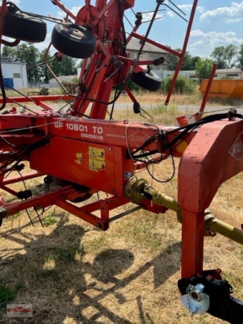 Kreiselheuer of the type Kuhn GF 1601, Gebrauchtmaschine in Holzhausen (Picture 4)