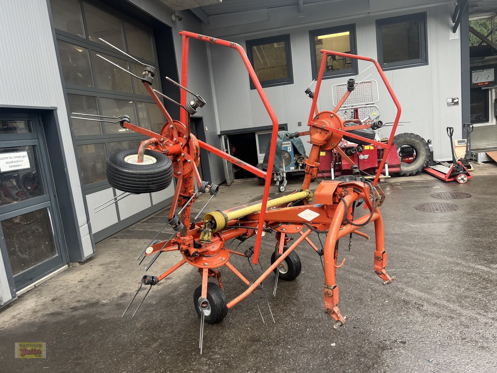 Kreiselheuer Türe ait Kuhn GF 4201 MH, Gebrauchtmaschine içinde Kötschach (resim 4)