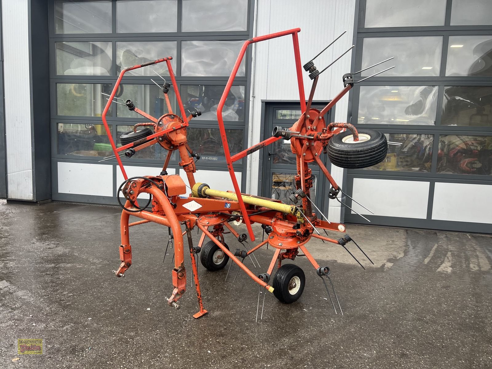 Kreiselheuer Türe ait Kuhn GF 4201 MH, Gebrauchtmaschine içinde Kötschach (resim 2)