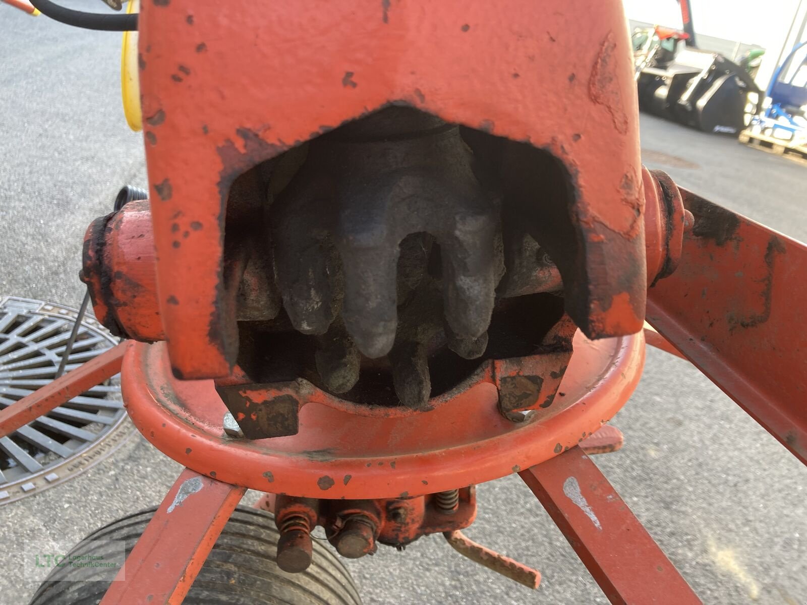 Kreiselheuer Türe ait Kuhn GF 4201 MH, Gebrauchtmaschine içinde Redlham (resim 3)