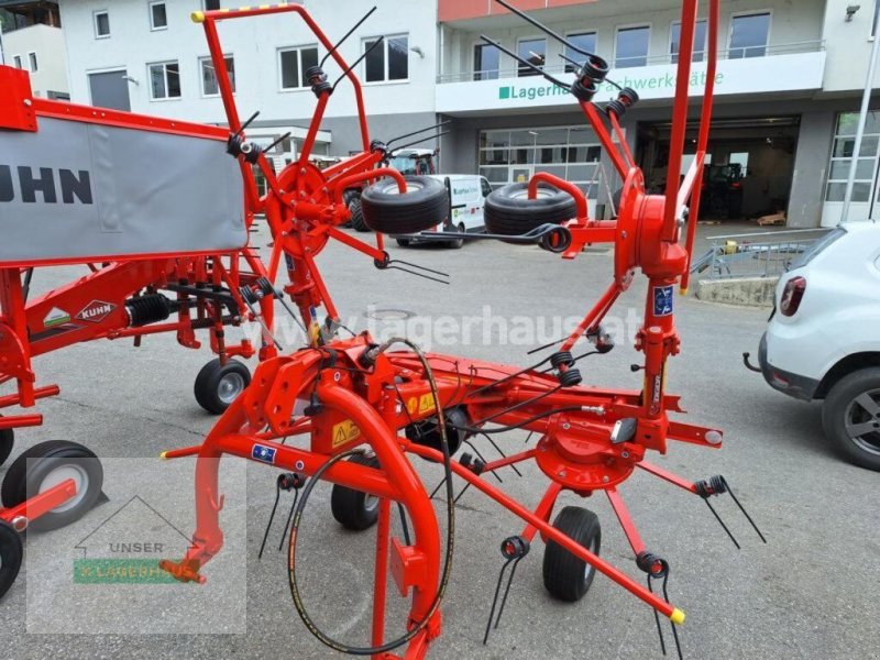 Kreiselheuer del tipo Kuhn GF 422, Neumaschine In Schlitters (Immagine 1)