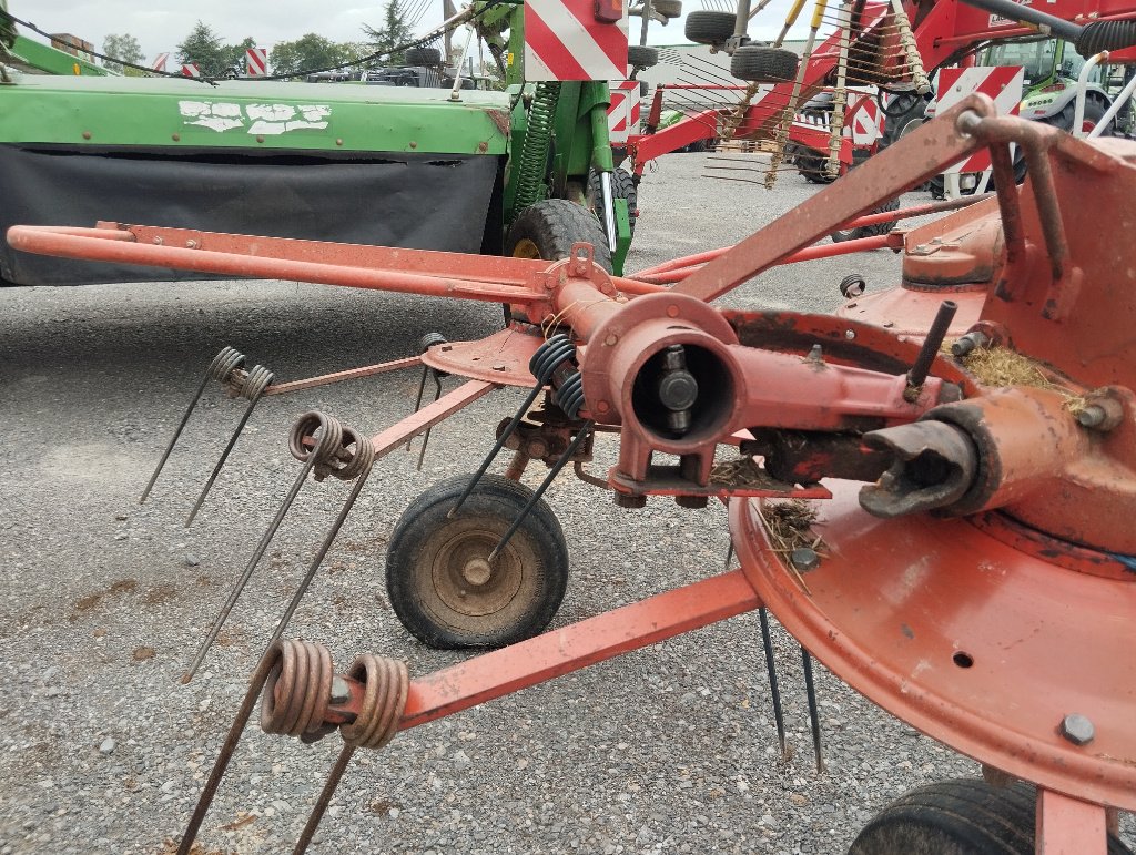 Kreiselheuer tip Kuhn GF 422, Gebrauchtmaschine in Calmont (Poză 4)