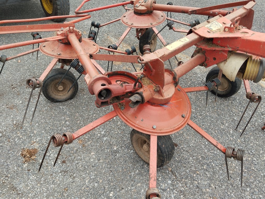 Kreiselheuer tip Kuhn GF 422, Gebrauchtmaschine in Calmont (Poză 9)