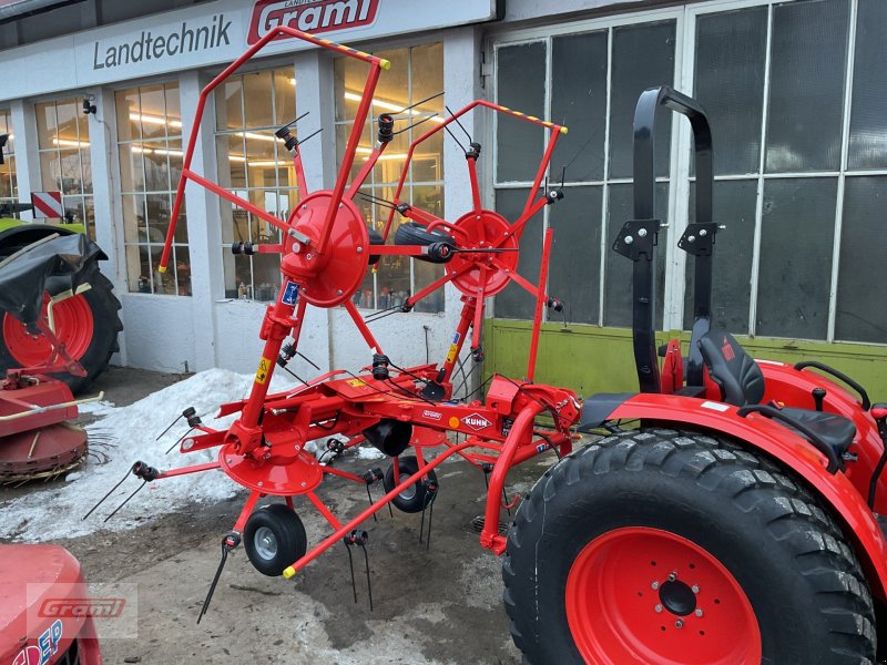 Kreiselheuer типа Kuhn GF 502, Neumaschine в Kößlarn